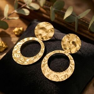 Hammered Gold Disc Trendy Statement Earrings | 18K Plated Stainless Steel